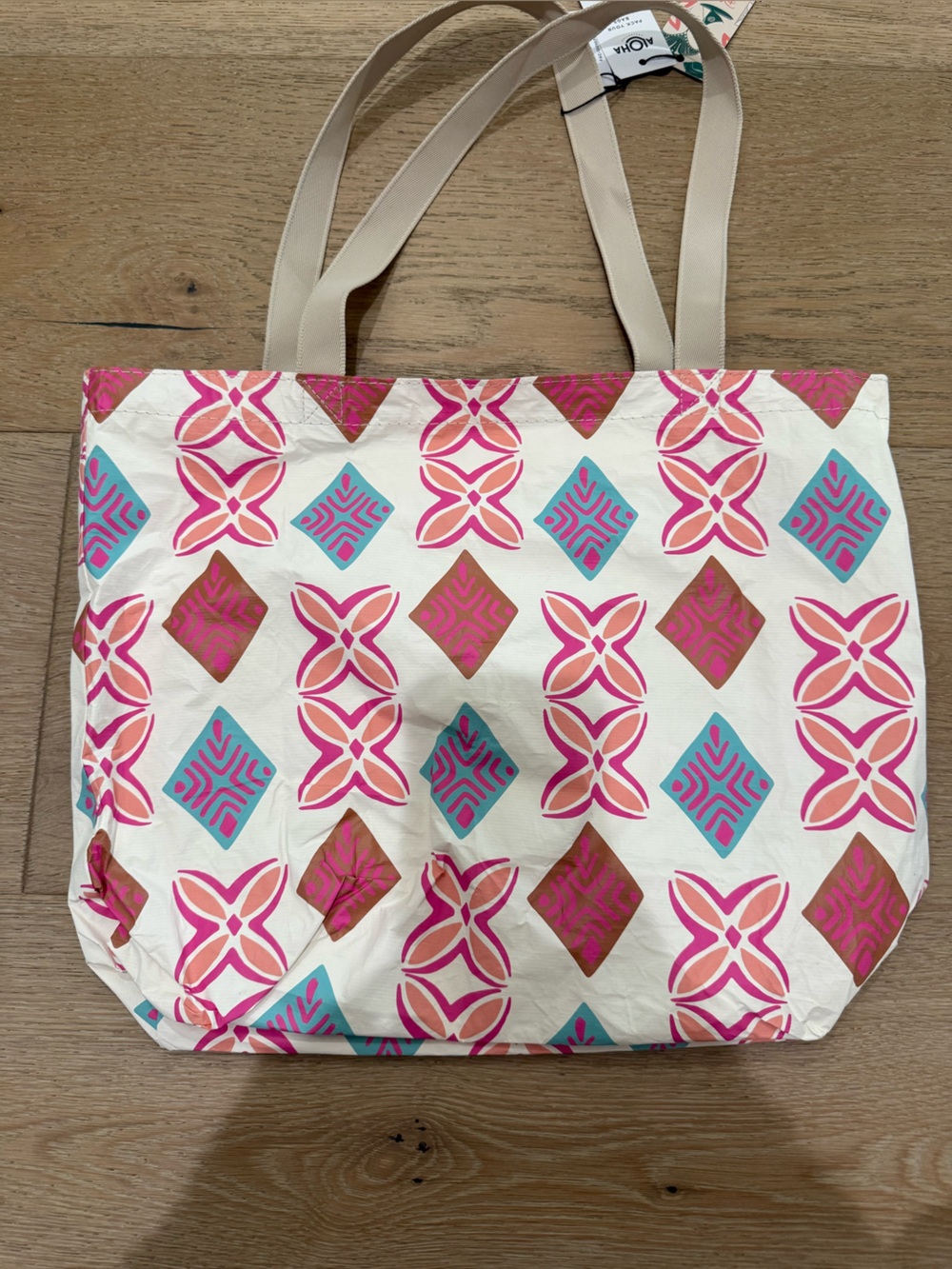 NEW Aloha Collection X Disney Moana Reversible Tote - Picture 2 of 5
